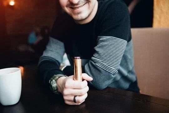 Online Vape Shop and how to make electronic cigarette combined in a practical DIY guide for vapers