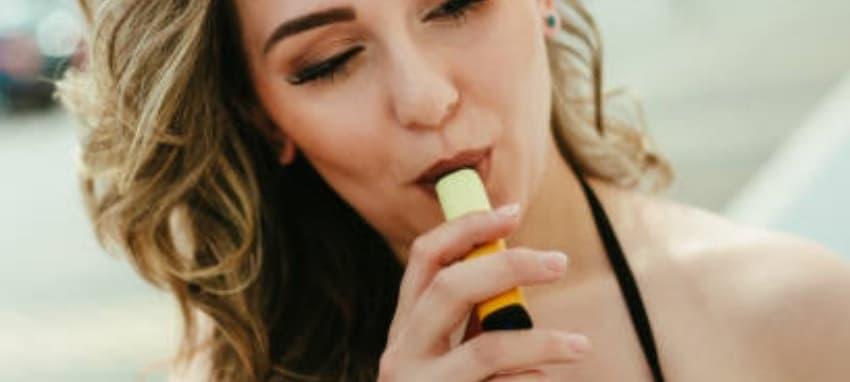 E-Zigaretten essentials for trendsetters and why bella hadid e cigarette appearances matter